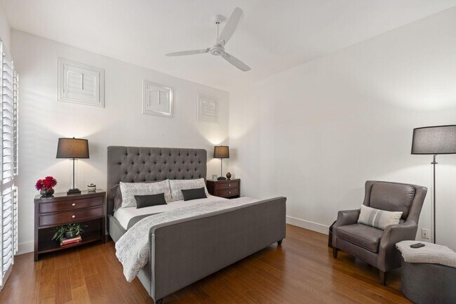 Building Photo - 8270 Hayden Rd