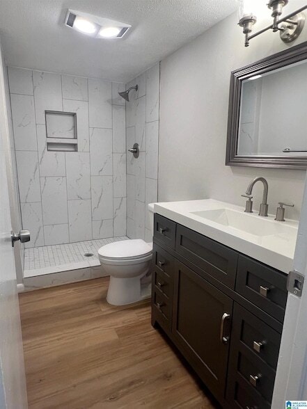 Building Photo - 3101 Lorna Rd