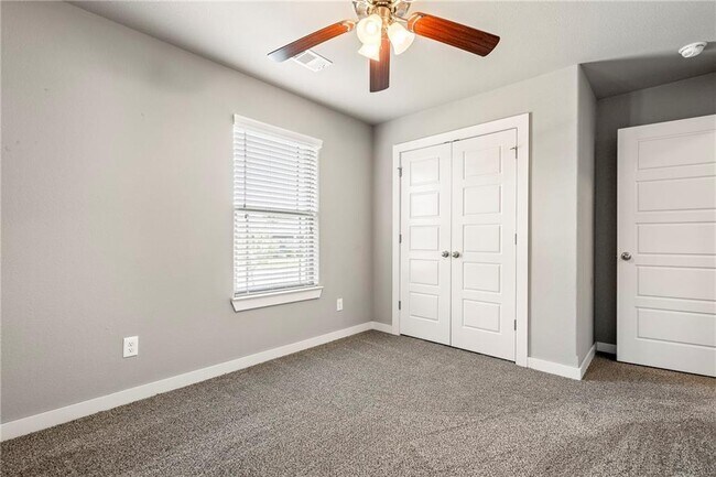 Building Photo - 4002 S W Capstone Ave