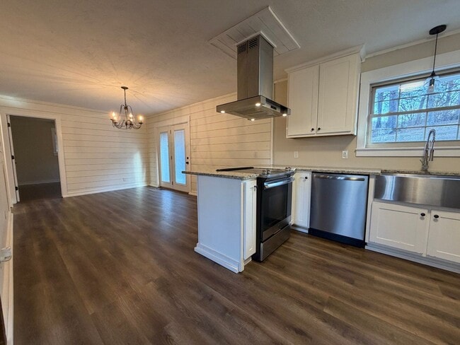 Building Photo - 2 bedroom/1 bath home in West Morristown