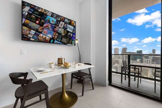 Building Photo - 159 NE 6th St