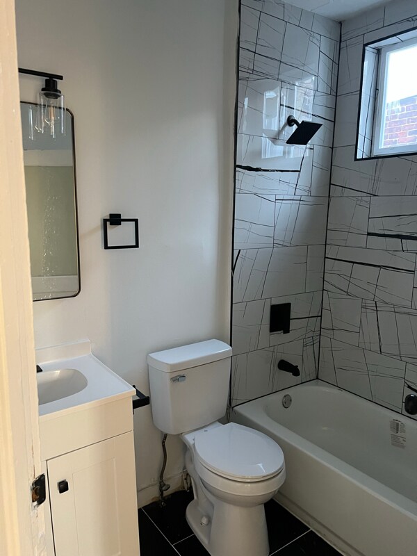 Building Photo - 2823 N 28th St