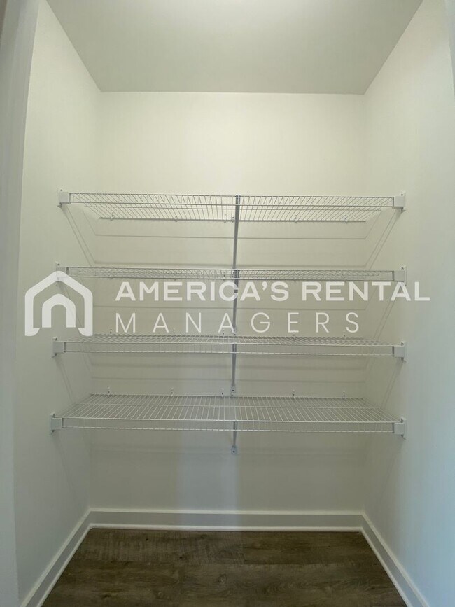 Building Photo - Home for Rent in Talladega, AL!!! AVAILABLE NOW!!!