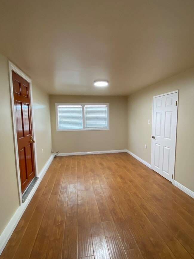 Den/ with Entrance - 1973 El Sereno Ave