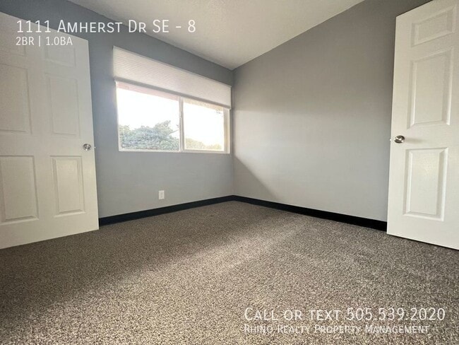 Building Photo - 1111 Amherst Dr SE