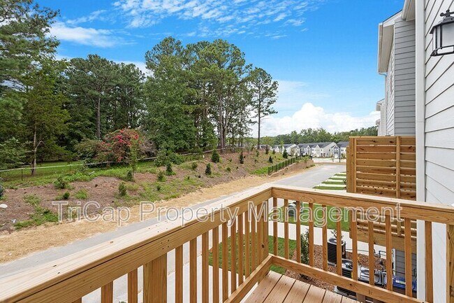 Building Photo - 328 Hemley Trl