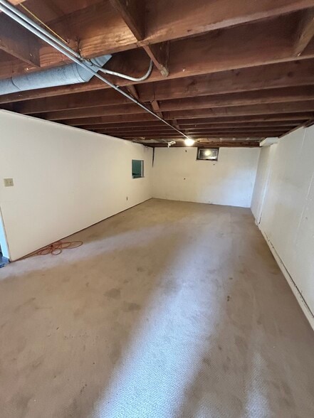Basement - 904 Nichols Rd
