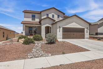 Building Photo - 7509 Enchanted Pk Dr