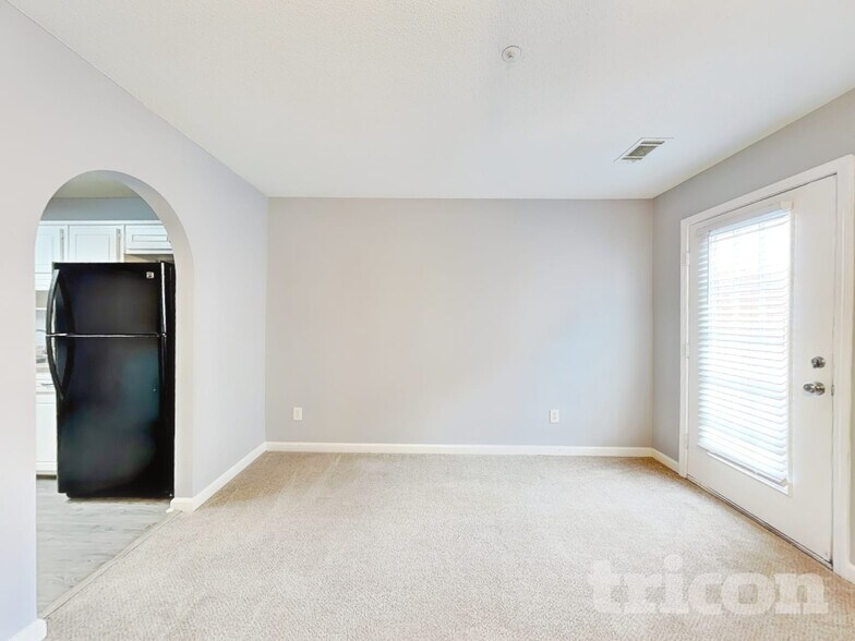 Building Photo - 3796 Soapstone Rd