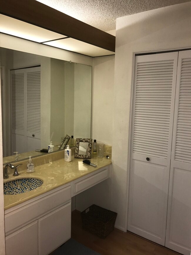 Vanity area with Stackable Washer/ Dryer - 8500 Falmouth Ave