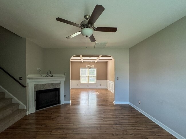 Building Photo - 267 High Leaf Dr