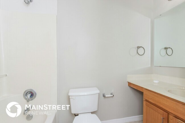 Building Photo - 597 Breakwater Terrace