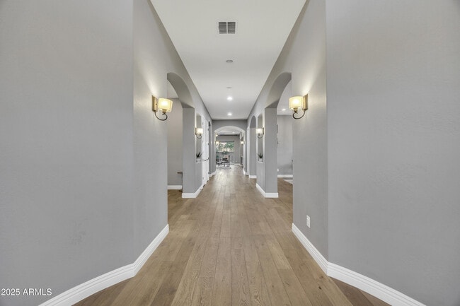 Building Photo - 4254 E Valencia Dr