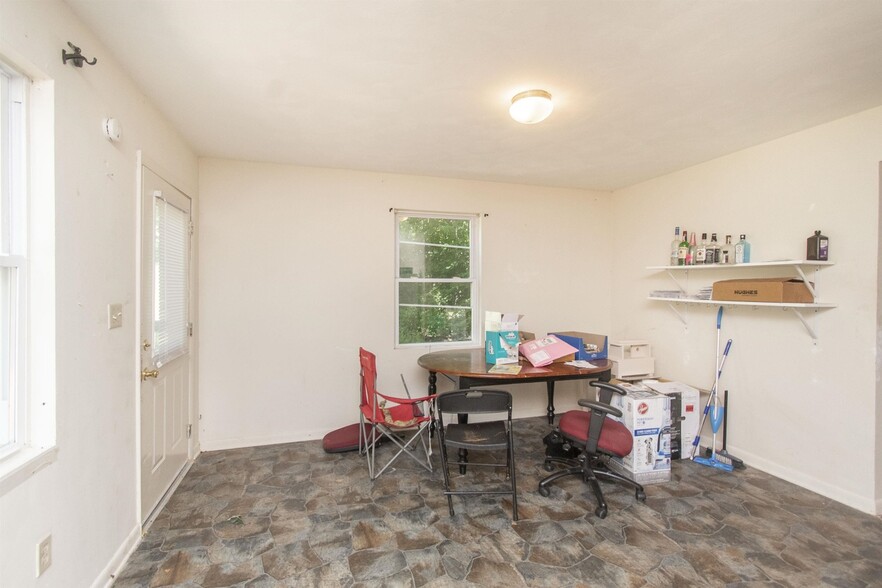 Building Photo - 2497 Buckshot Ln