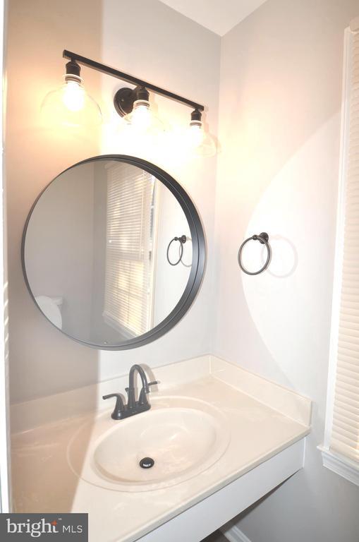 Building Photo - 12318 Cinnamon St