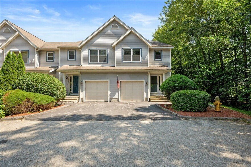 Primary Photo - 116 Weatherstone Dr