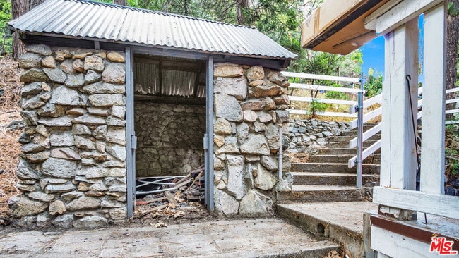 Building Photo - 26776 CA-189