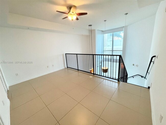 Building Photo - 300 S Biscayne Blvd