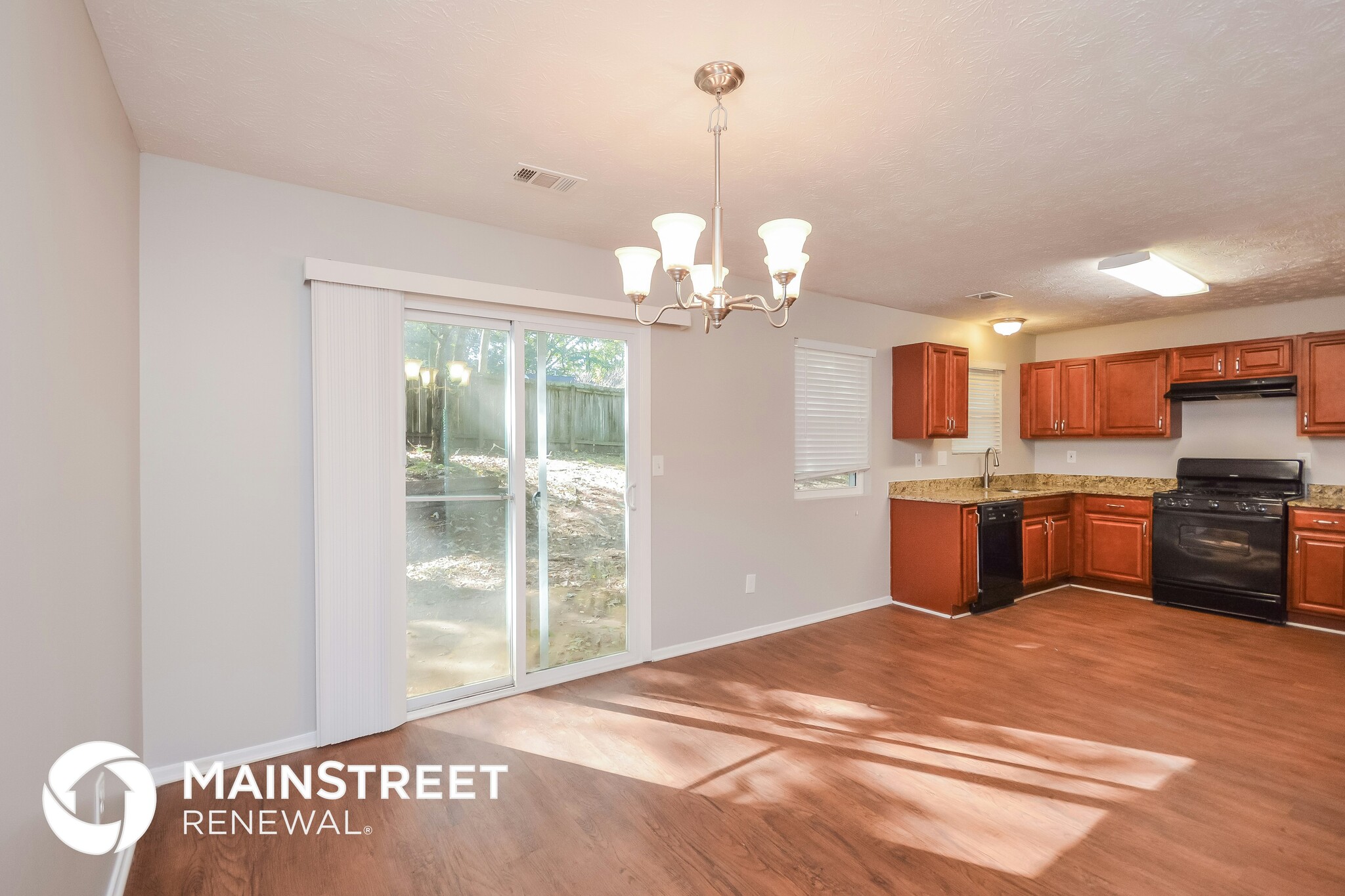 Building Photo - 4599 Garden Hills Dr