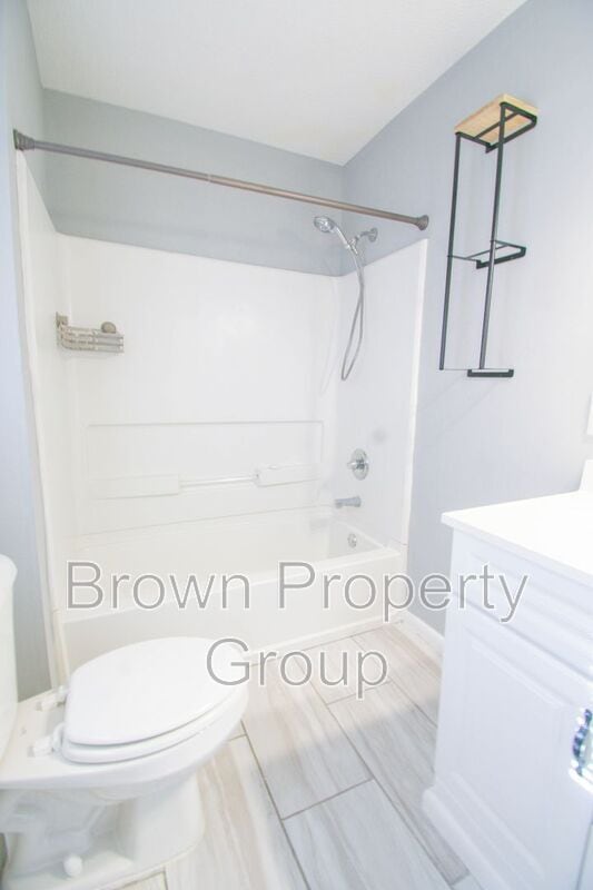 Building Photo - 4705 Beaufort Dr