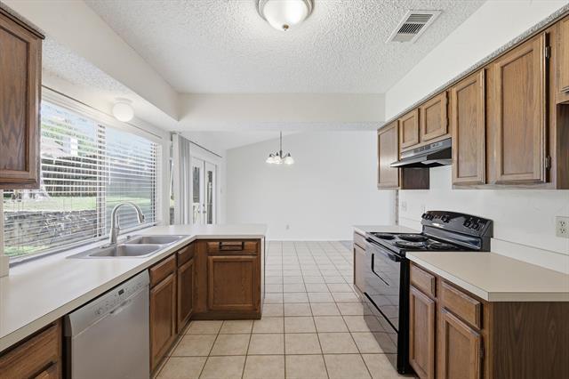 Building Photo - 513 Mack Dr