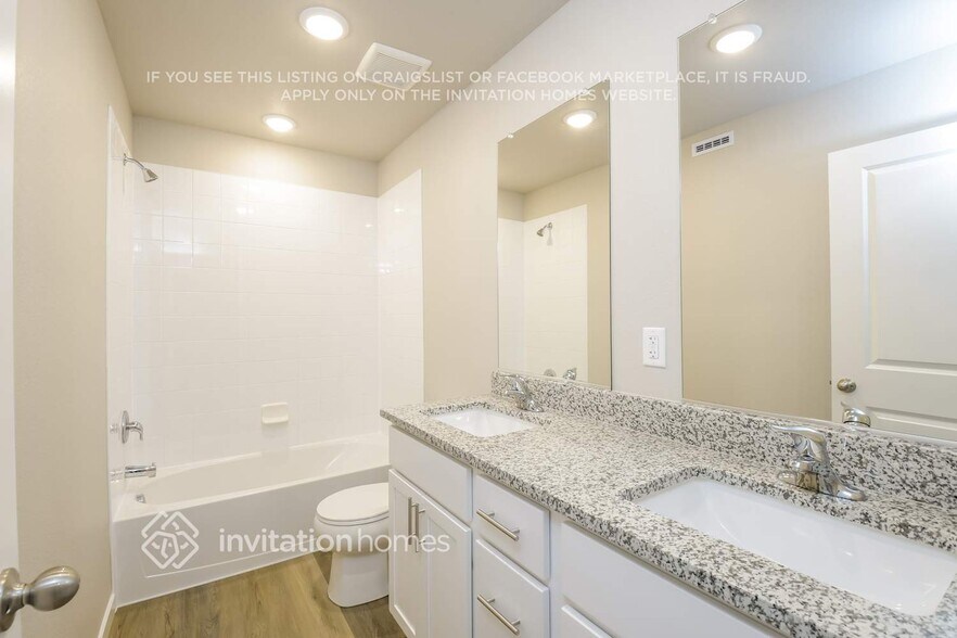 Building Photo - 7410 Green River Ave