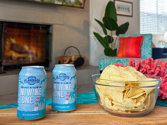 Building Photo - 94 Cobia St