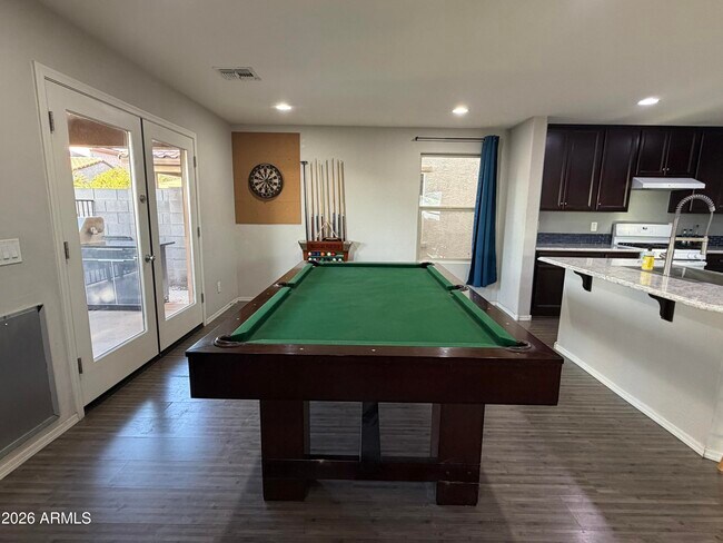 Building Photo - 25706 122nd Ave