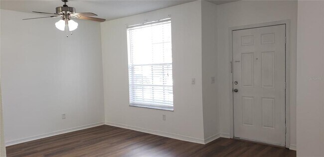 Building Photo - 6138 Olivedale Dr