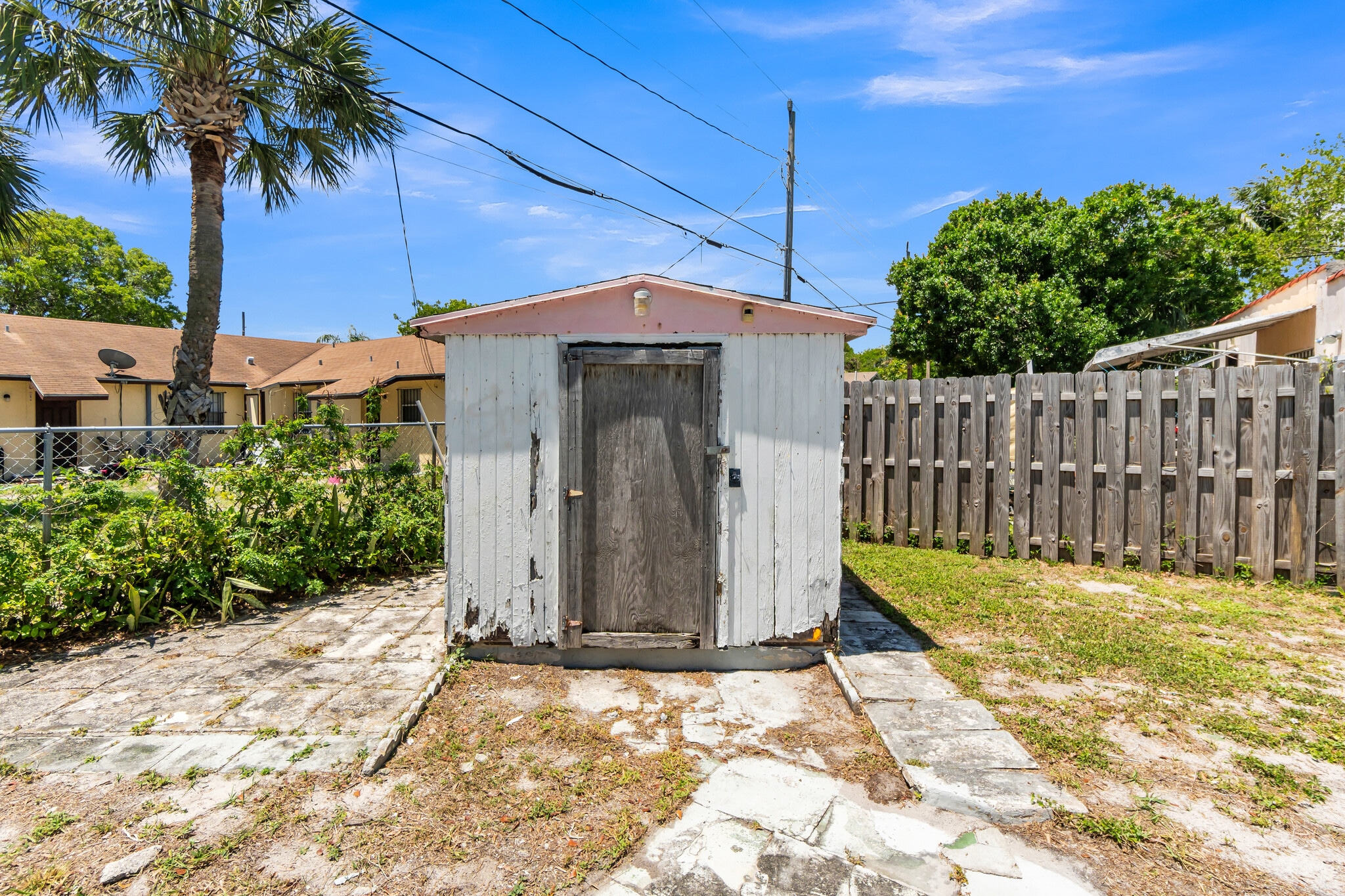 Building Photo - 434 49th St