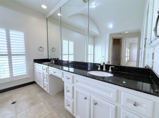 Building Photo - 6338 W Mystic Meadow