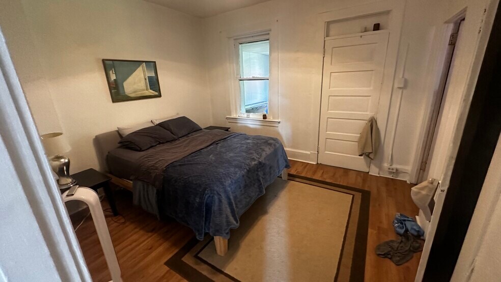 Building Photo - 4010 Butler St