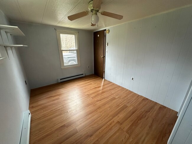 Building Photo - 43 Poore Rd