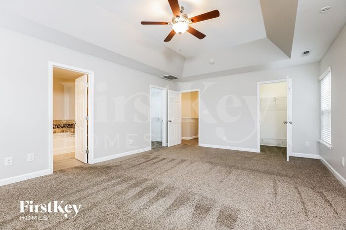 Building Photo - 63 Sugarfield Ln