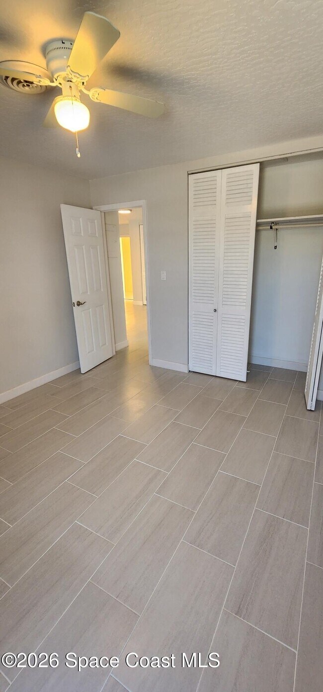 Building Photo - 310 Taylor Ave