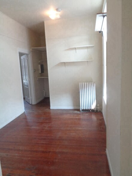 Building Photo - 12-24 N Huron St