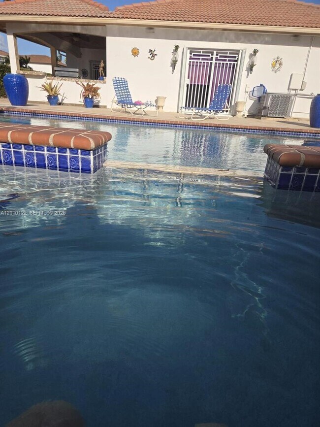 Building Photo - 730 NW 123rd Ave