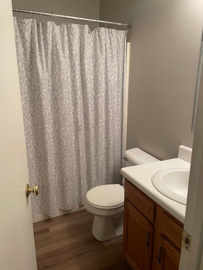 Building Photo - 3302 Spinnaker Point