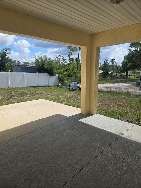 Building Photo - 15265 SE 94th Terrace