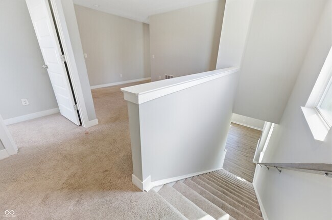 Building Photo - 221 Switchgrass Ln