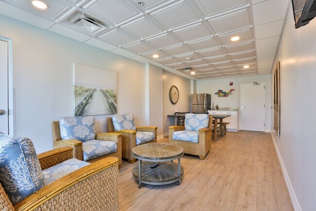 Building Photo - 3 Bedroom/ 2.5 Bath Oceanfront Condo, Blocks from Flagler Ave