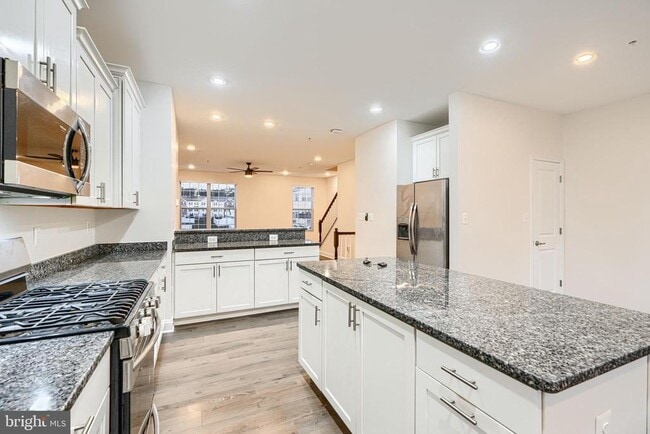 Building Photo - 1309 Spindrift Rd