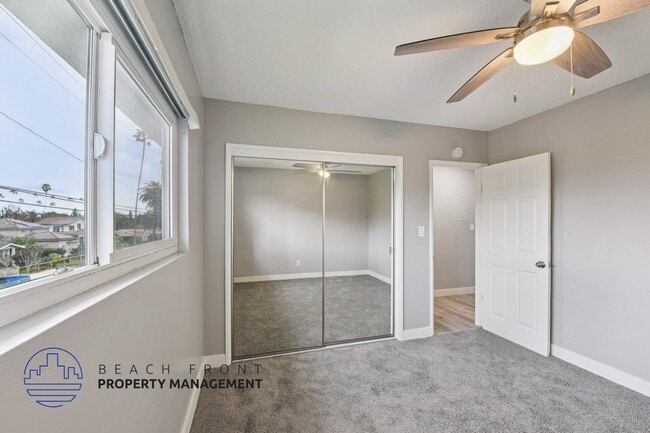 Building Photo - 325 S. Almansor