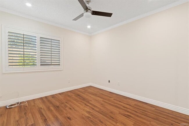 Building Photo - 14915 W San Fernando Mission Blvd