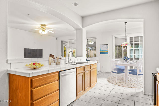 Building Photo - 7686 Eisenhower St