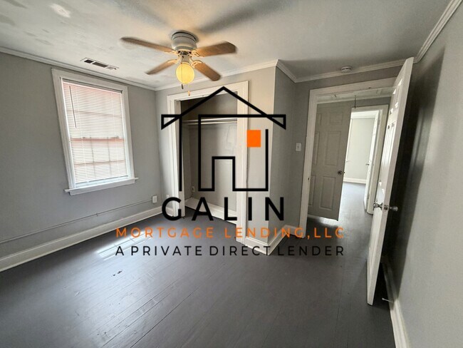 Building Photo - 3206 Caithness St