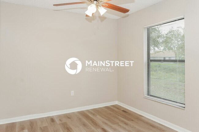 Building Photo - 4 Bedroom Pet-Friendly Home in Palm Bay, F...