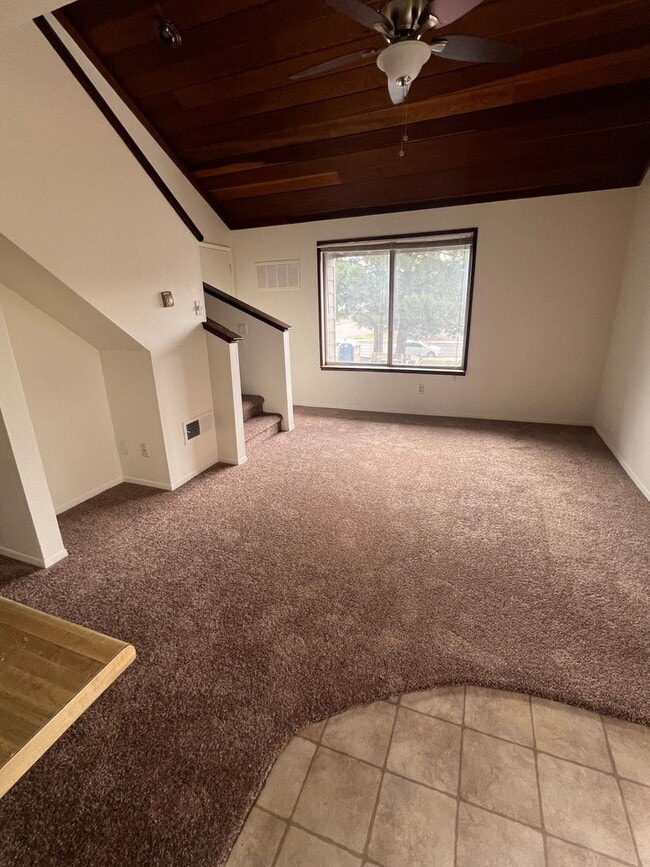 Building Photo - ADJACENT TO NAU: University Meadows-2 Bed/2 Bath Condo $1,775.00