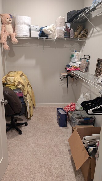 Building Photo - 3923 SE 70th Ave