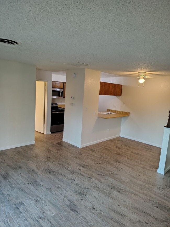 Interior Photo - College View Apartments